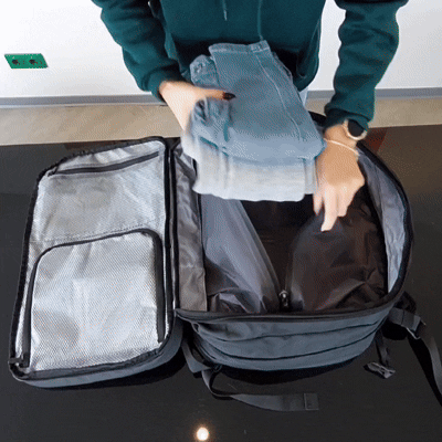 VACARO - Innovativer Reiserucksack für maximalen Platz